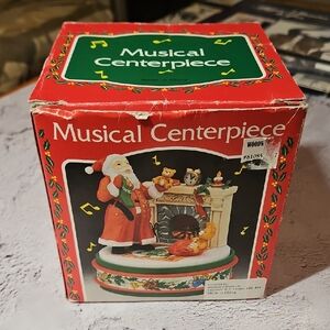 🌟3/$25🌟 Vintage Musical Centerpiece with Santa and Fireplace